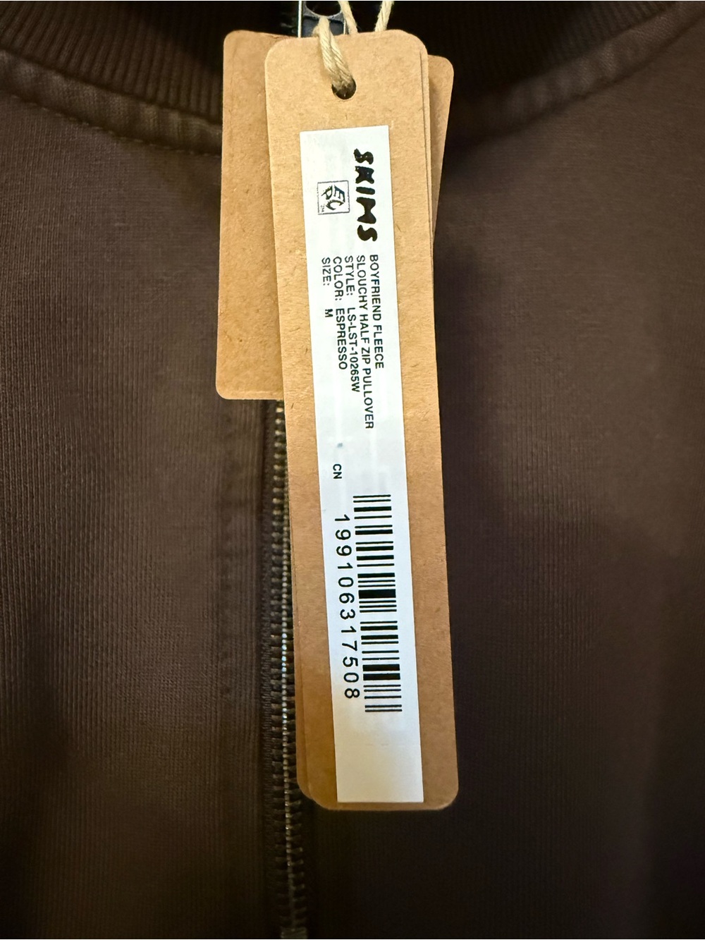 SKIMS Boyfriend Fleece Slouchy Half Zip Pullover - Picture 4 of 4